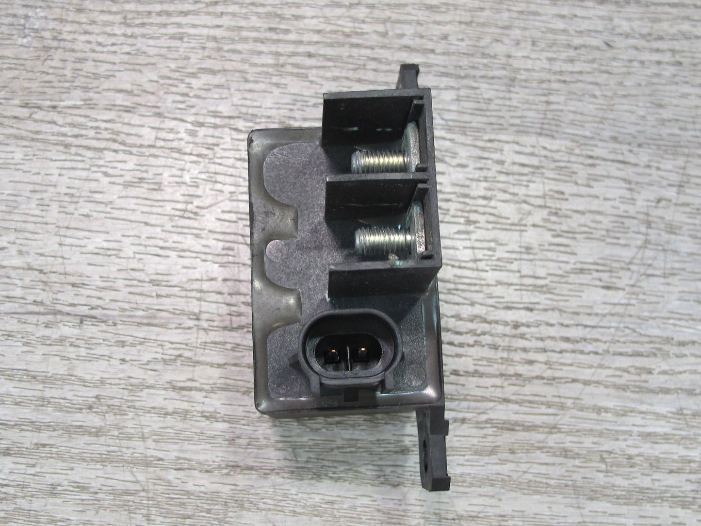 2008-2014 BMW E71 E72 X6 Engine Cooling Fan Relay Control Module 7661503