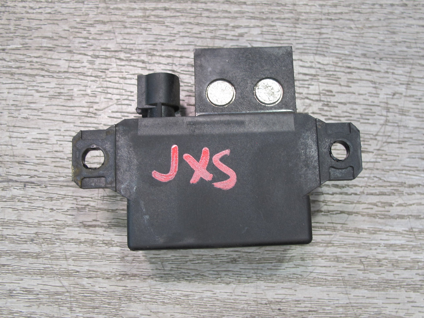 2008-2014 BMW E71 E72 X6 Engine Cooling Fan Relay Control Module 7661503