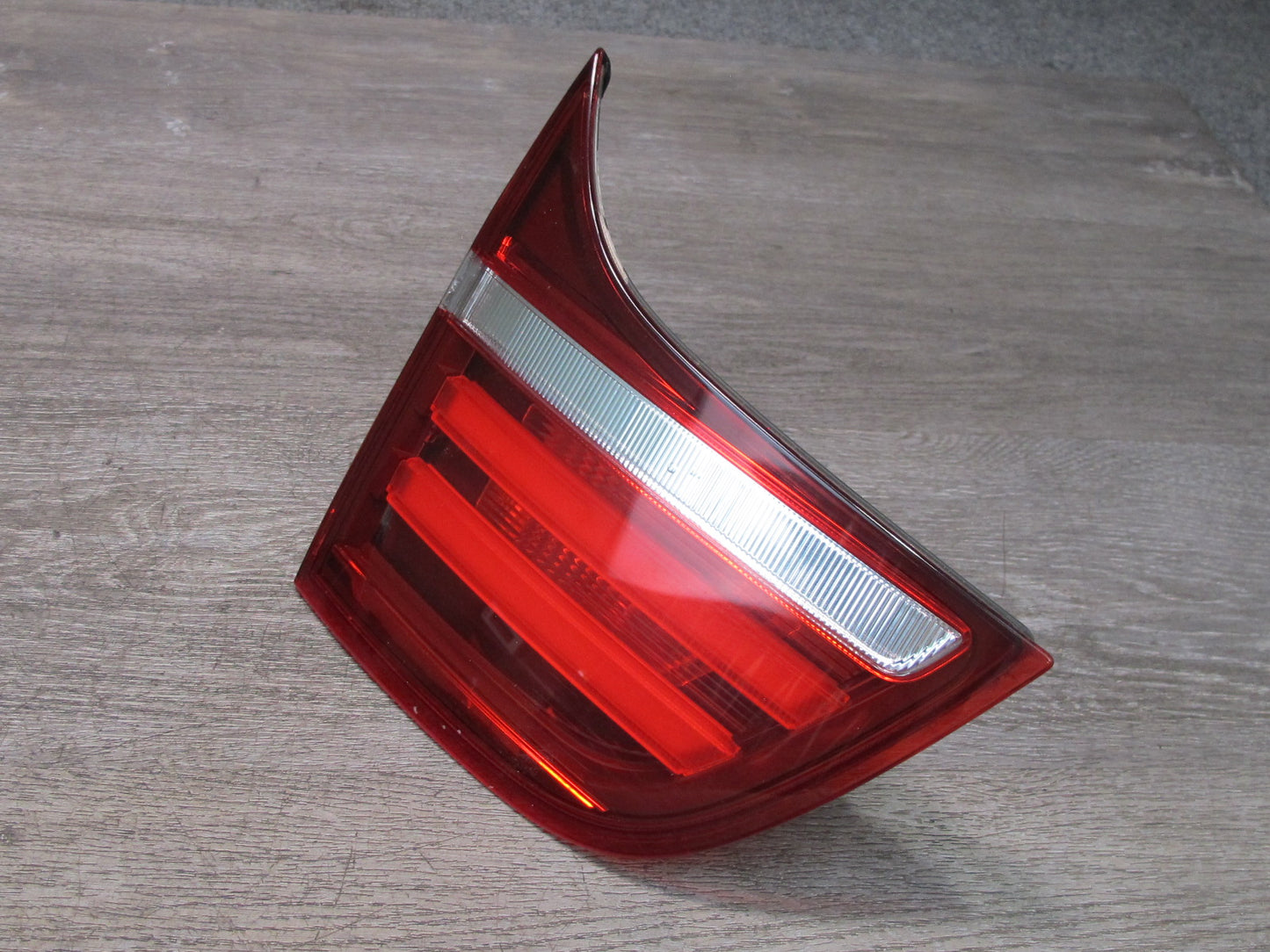 2013-2014 BMW E71 E72 X6 X6M Rear Left & Right Inner Trunk Tail Light Lamp Set
