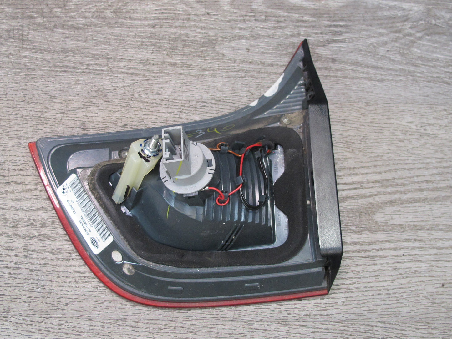 2013-2014 BMW E71 E72 X6 X6M Rear Left & Right Inner Trunk Tail Light Lamp Set