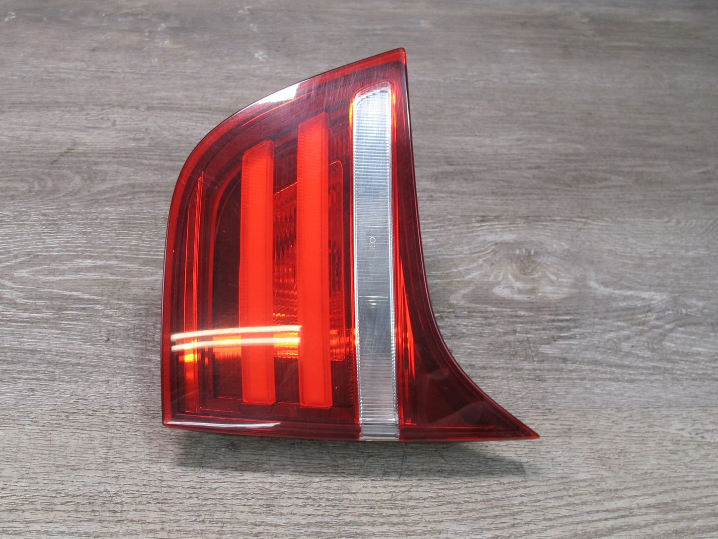 2013-2014 BMW E71 E72 X6 X6M Rear Left & Right Inner Trunk Tail Light Lamp Set
