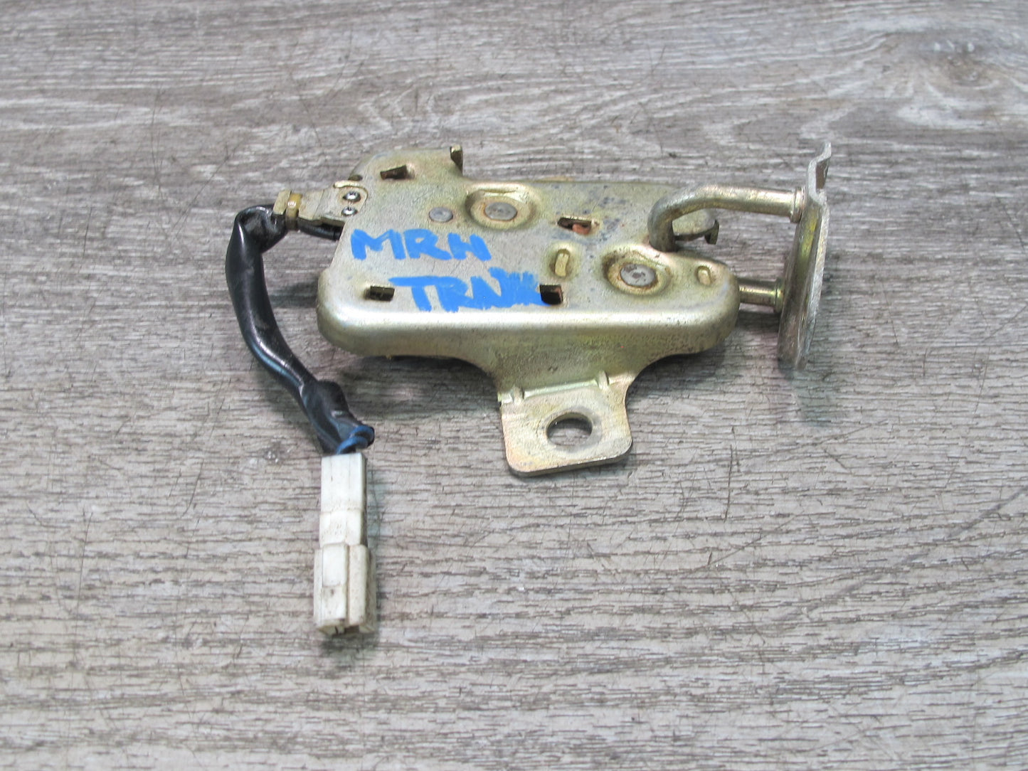 88-91 Mazda RX7 Convertible Rear Trunk Lid Lock Latch Actuator Striker Set OEM
