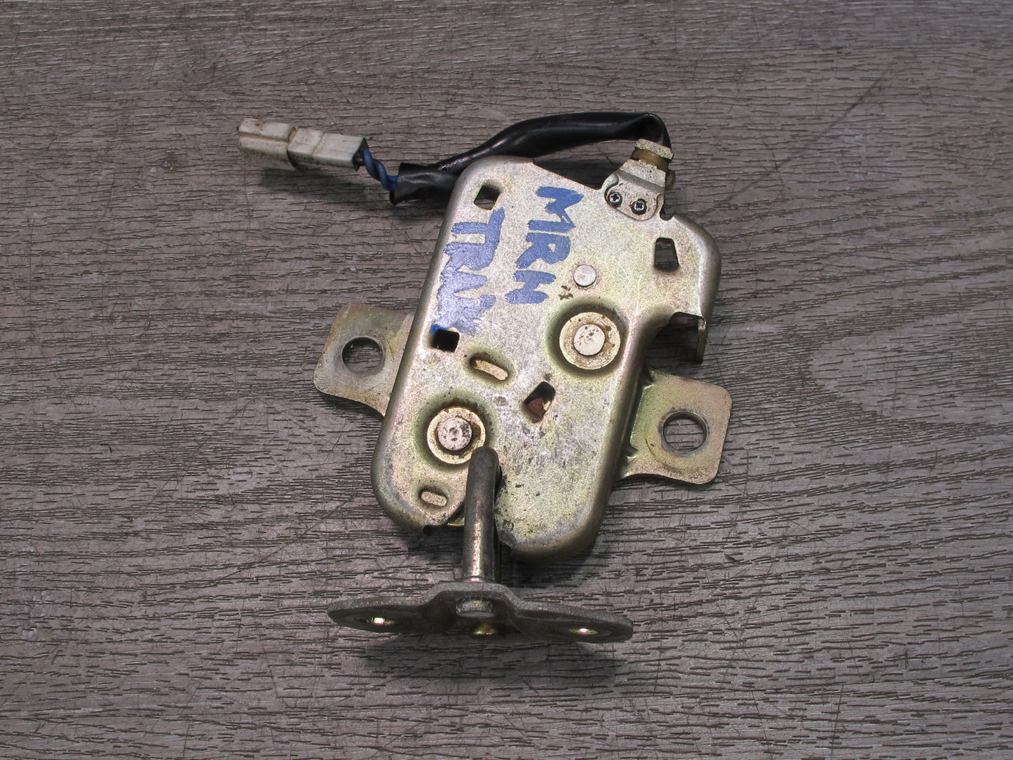 88-91 Mazda RX7 Convertible Rear Trunk Lid Lock Latch Actuator Striker Set OEM