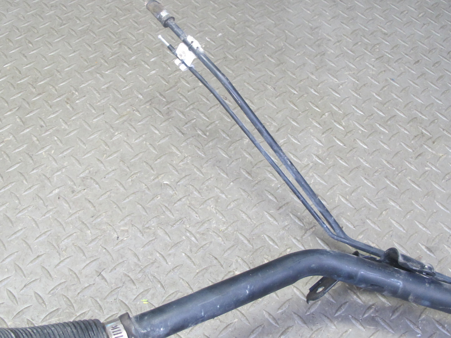 00-05 Toyota MR2 Spyder ZZW30L Fuel Tank Filler Neck Pipe OEM