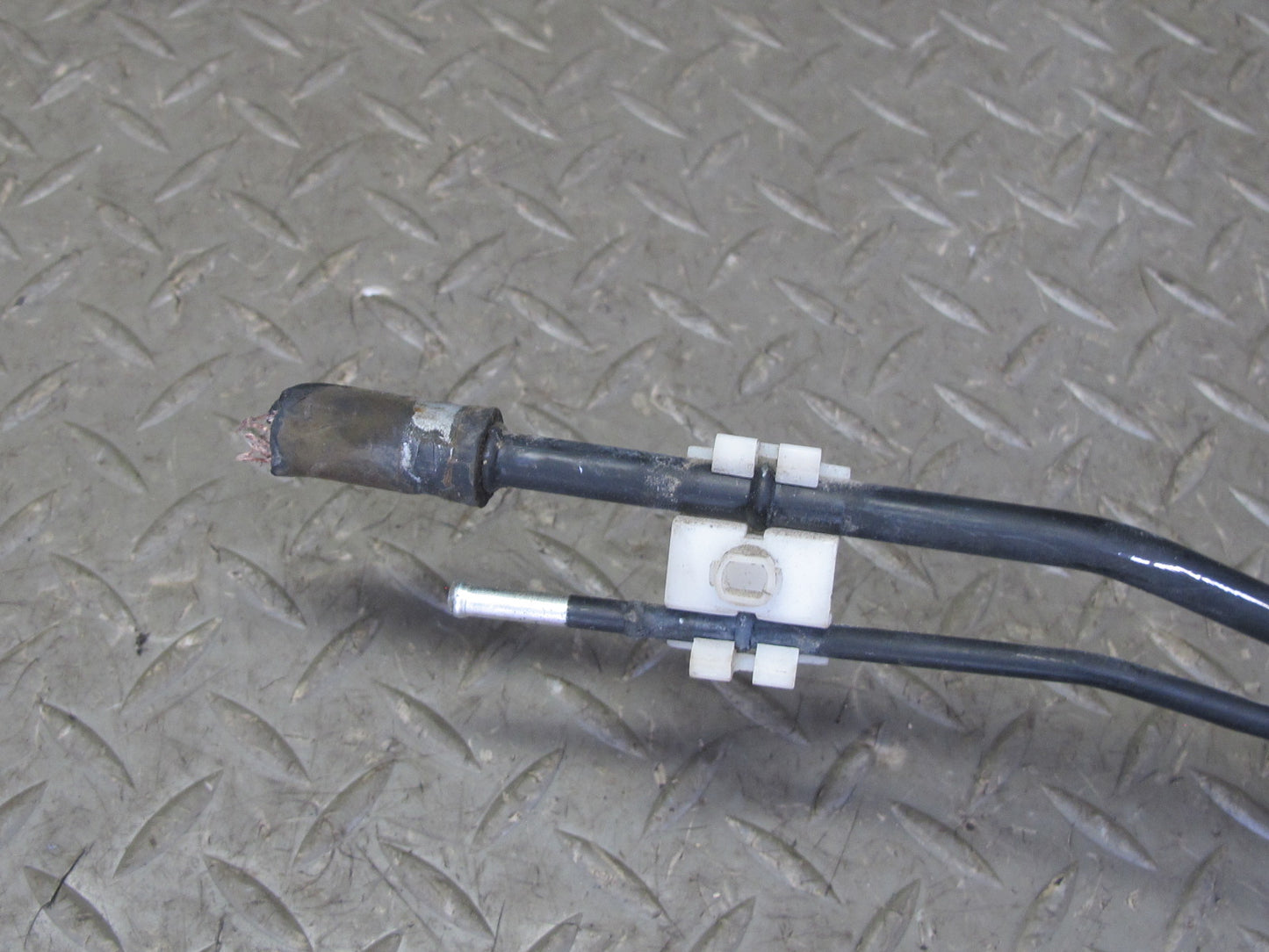 00-05 Toyota MR2 Spyder ZZW30L Fuel Tank Filler Neck Pipe OEM
