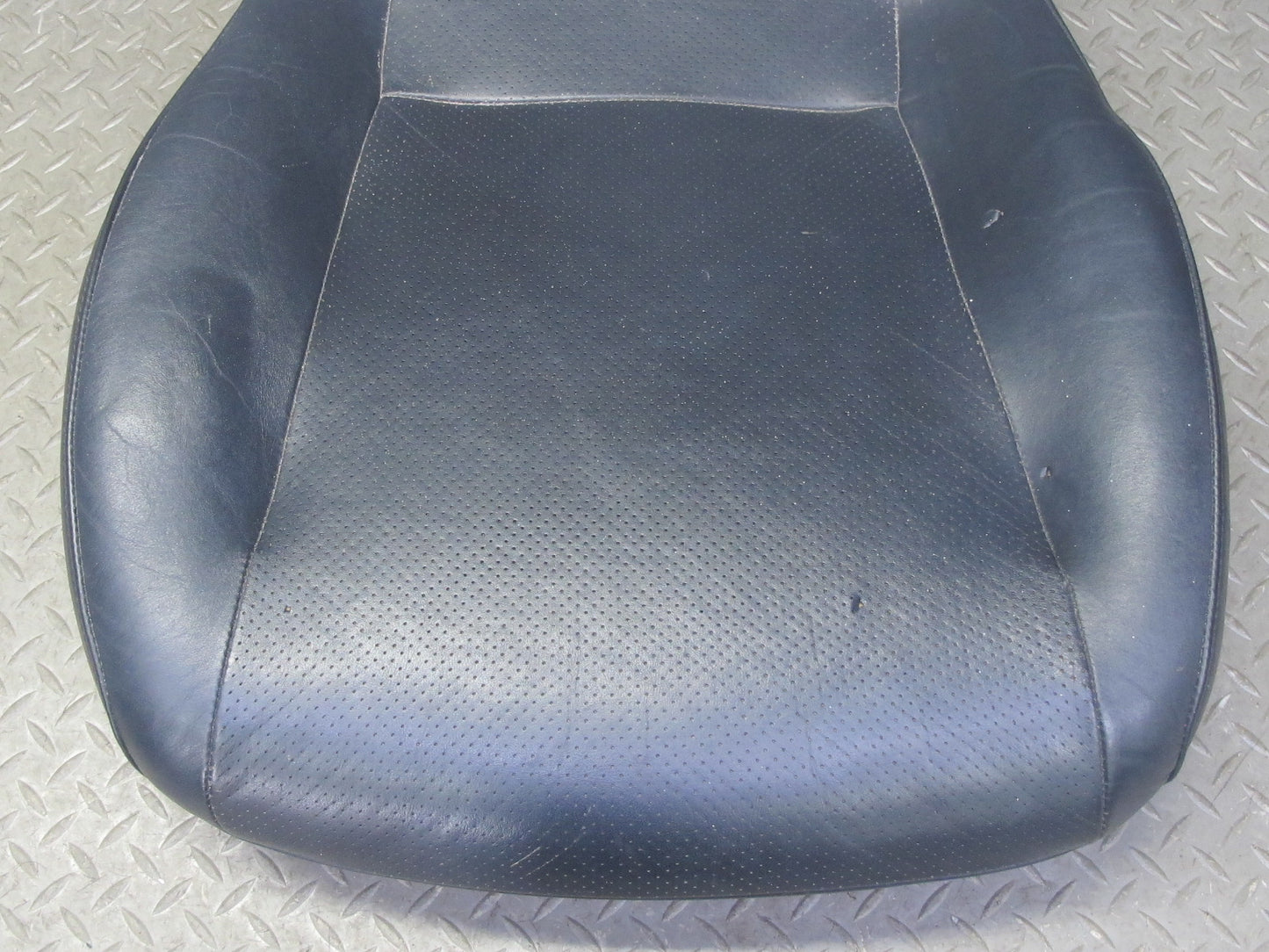 03-05 Toyota MR2 Spyder ZZW30L Front Right Leather Seat Lower Cushion Black OEM
