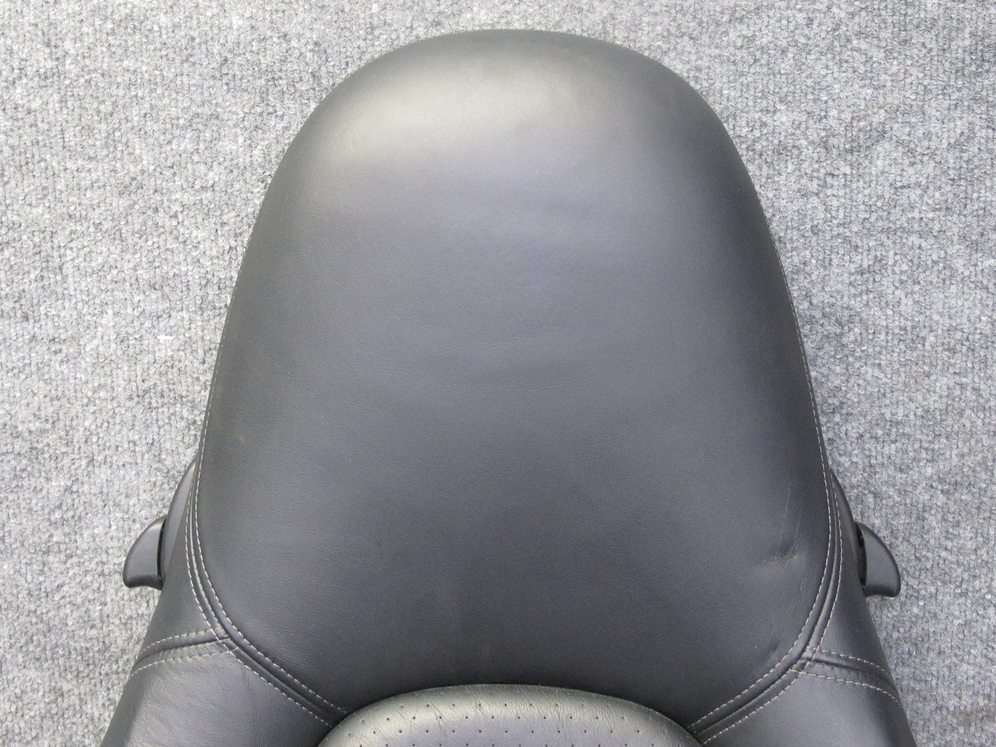 2001-2004 Porsche Boxster 986 Front Right Side Leather Seat Upper Cushion Black