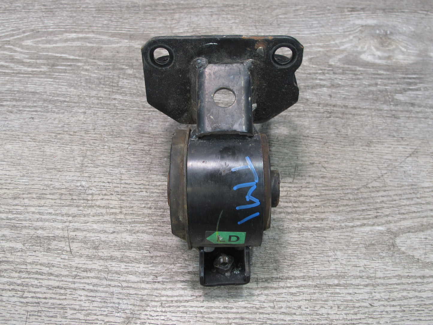 00-05 Toyota MR2 Spyder ZZW30L 1.8L 1ZZFE Engine Mount Bracket Support OEM