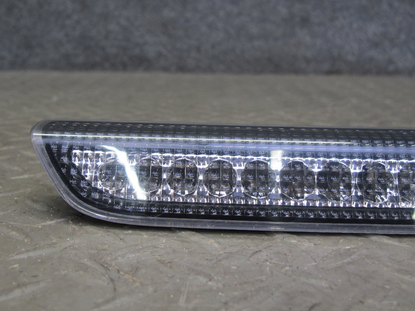 2010-2013 Range Rover Evoque L538 Rear Center Third 3RD Brake Light Lamp