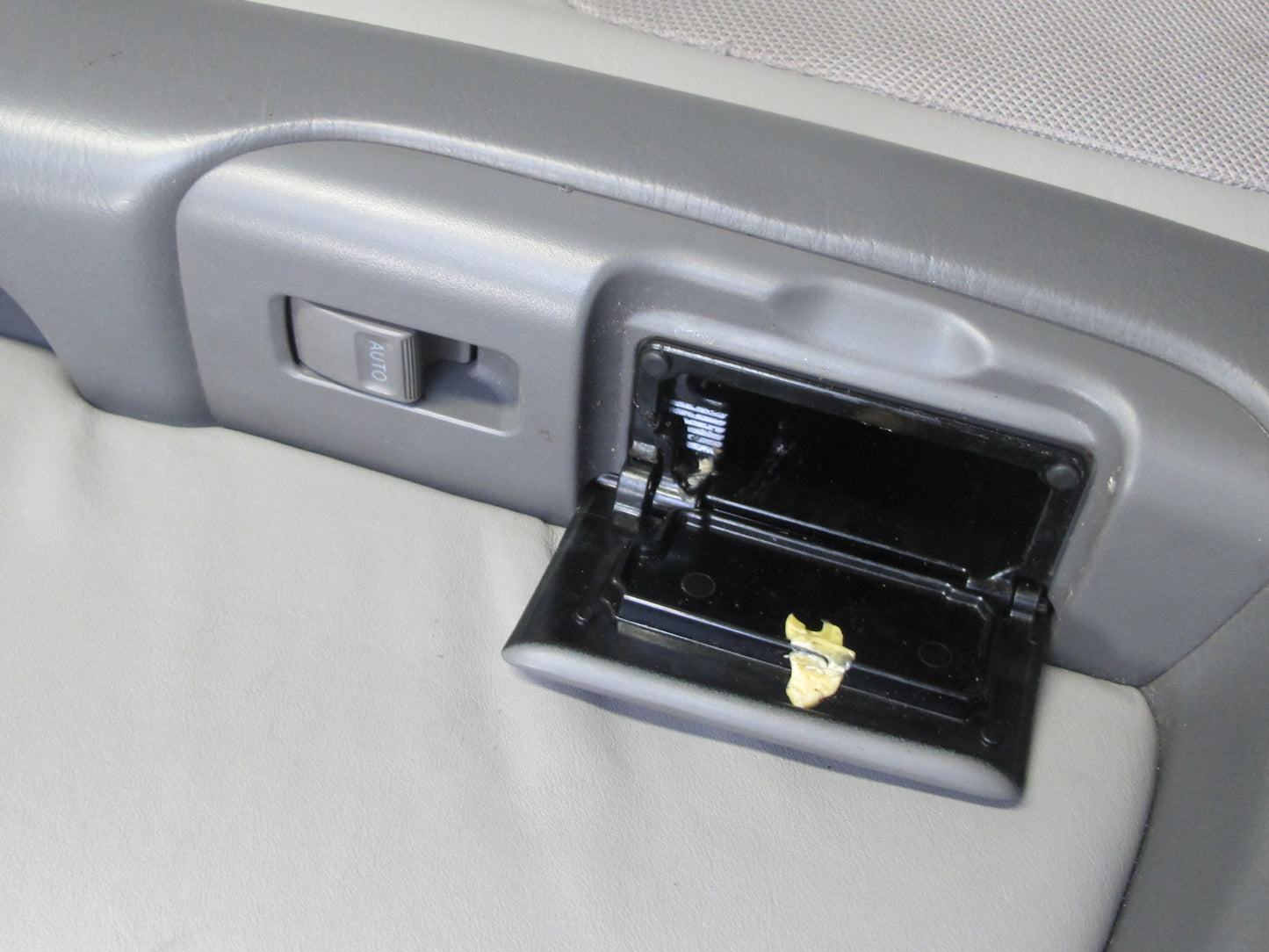 01-02 Lexus JZS160L GS430 GS300 Set of 2 Rear Door Interior Trim Cover Panel OEM