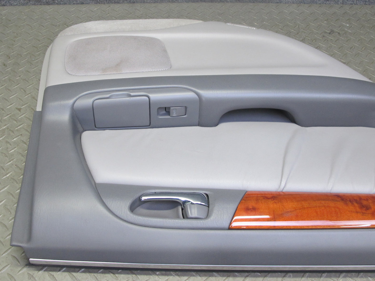 01-02 Lexus JZS160L GS430 GS300 Set of 2 Rear Door Interior Trim Cover Panel OEM