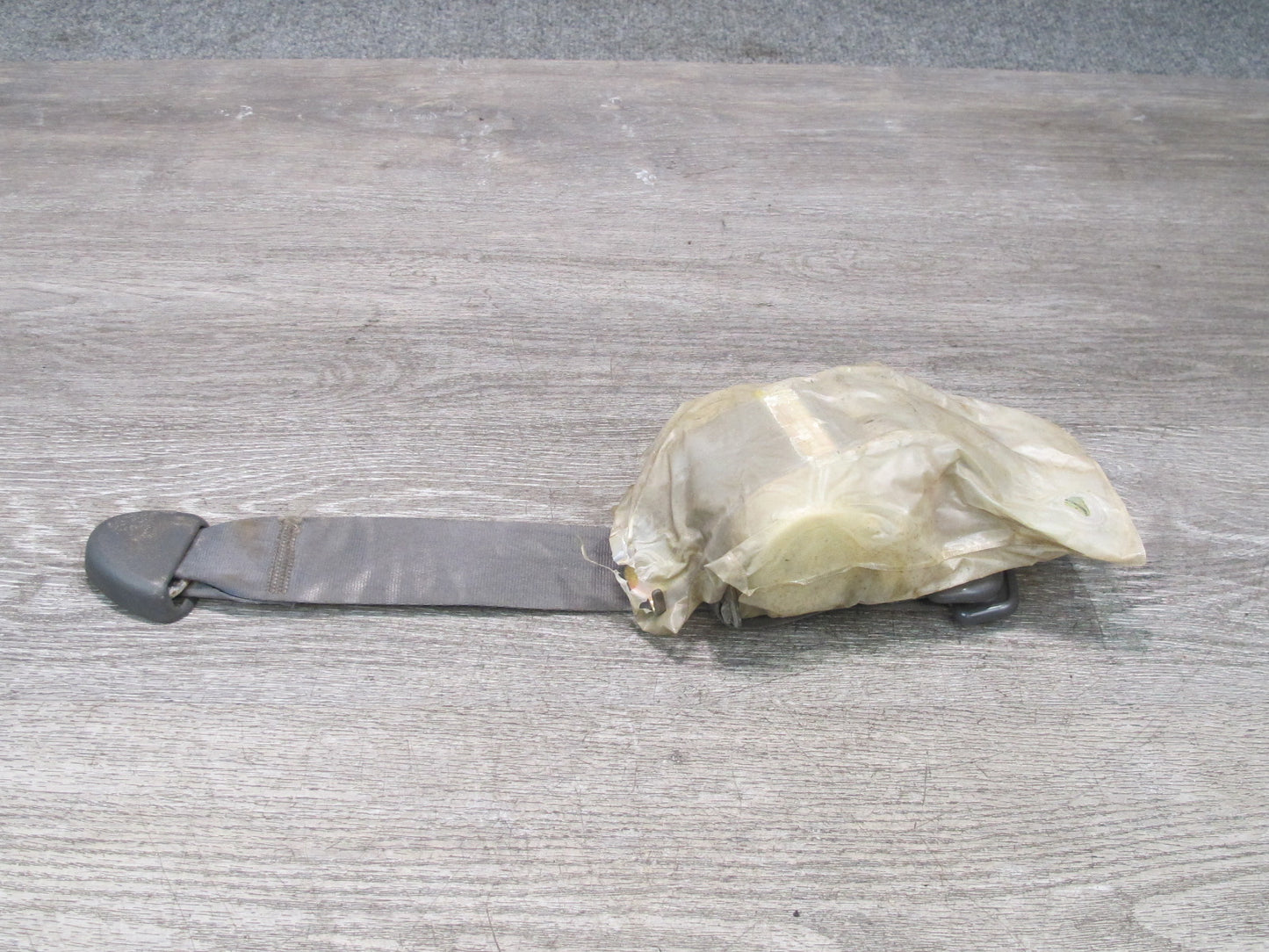 86-88 MAZDA RX7 FRONT RIGHT & LEFT SIDE SEATBELT RETRACTOR SET OEM