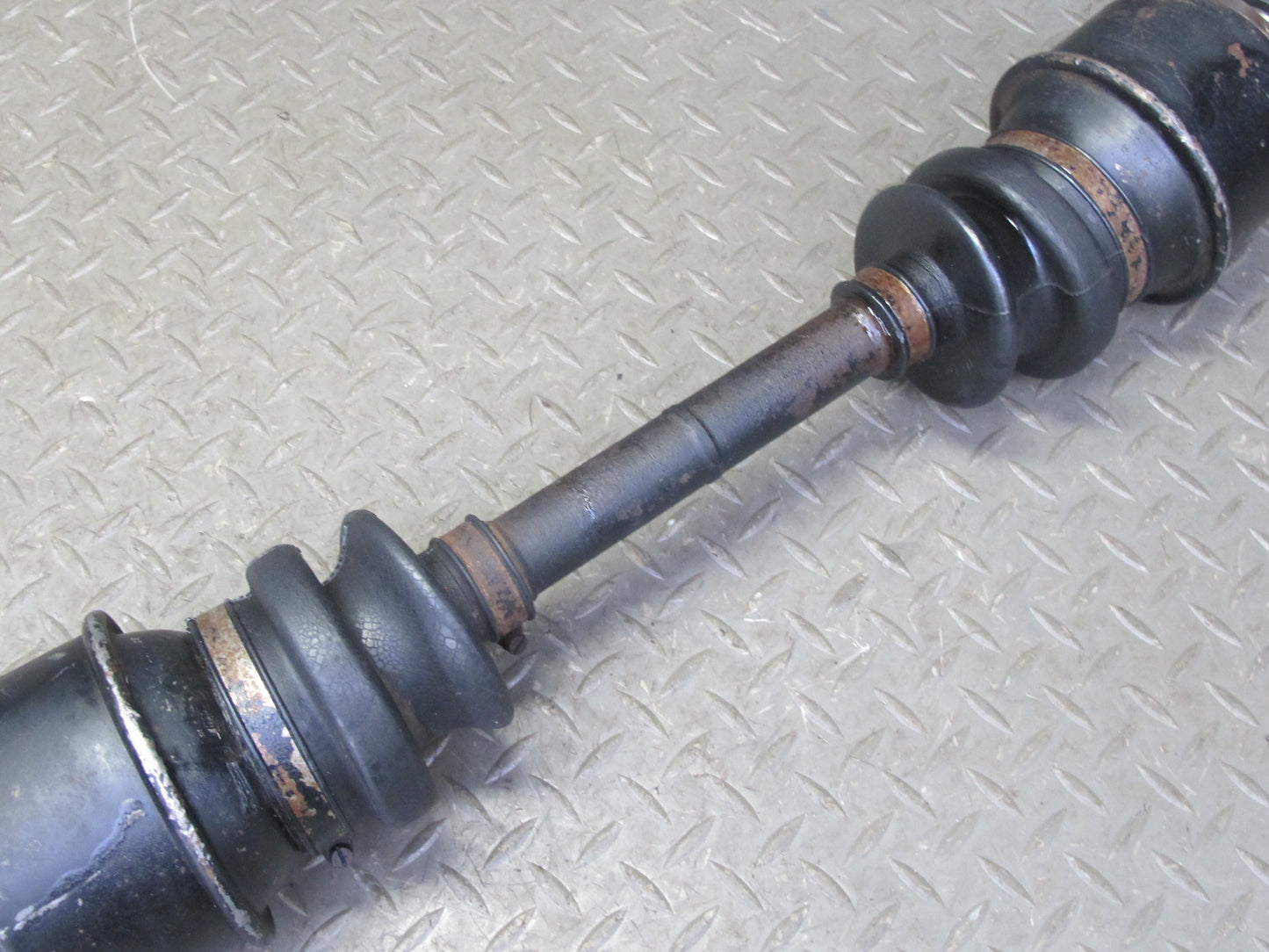 73-85 Mercedes R107 Sl-class Rear Right Suspension Axle Shaft OEM