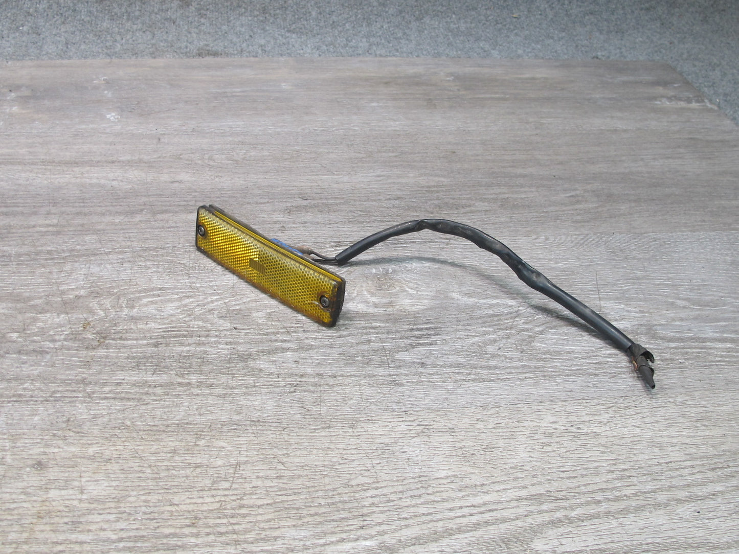 86-89 Mazda RX7 FC3S Set of 2 Front Left & Right Side Marker Light Lamp OEM