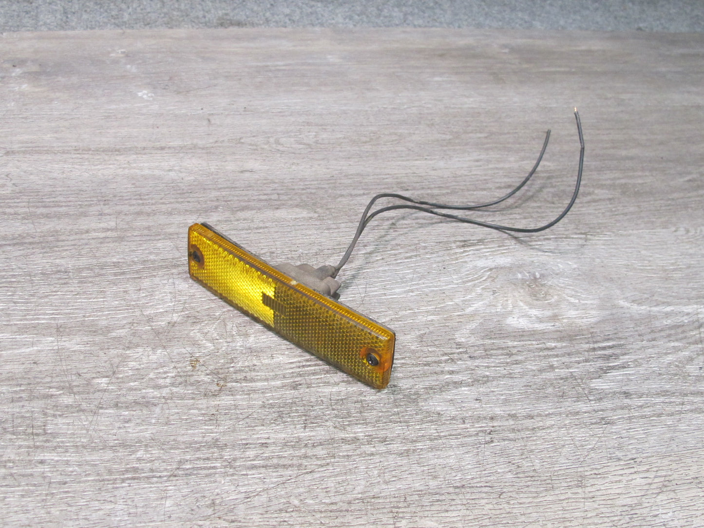 86-89 Mazda RX7 FC3S Set of 2 Front Left & Right Side Marker Light Lamp OEM