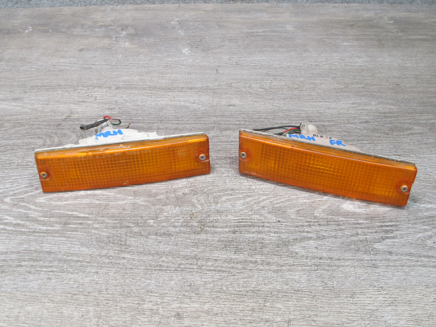 86-88 Mazda RX7 FC3S Set of 2 Front Bumper Left & Right Turn Signal Light OEM