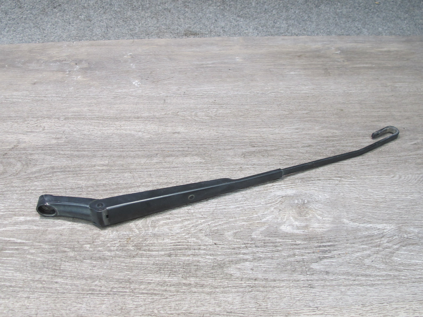 1997-2004 Porsche 911 996 Boxster Front Left & Right Windshield Wiper Arm Set