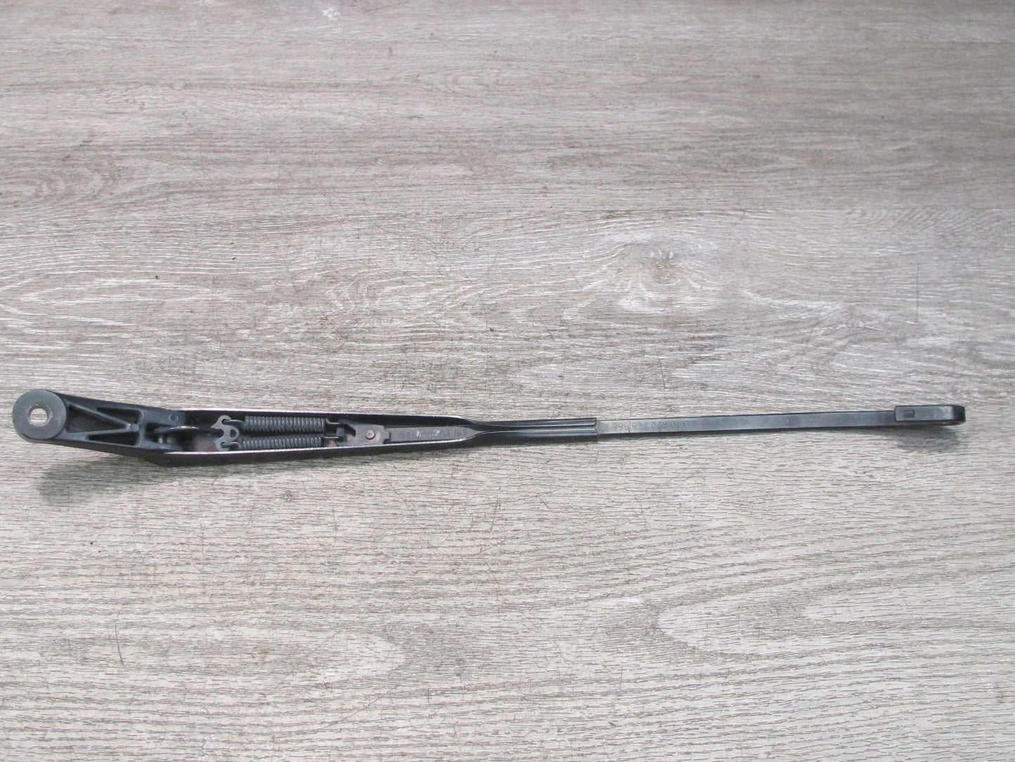 1997-2004 Porsche 911 996 Boxster Front Left & Right Windshield Wiper Arm Set