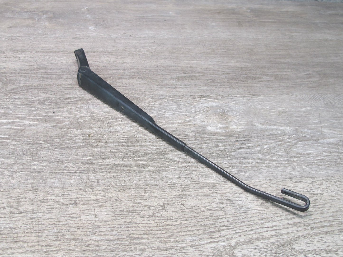 1997-2004 Porsche 911 996 Boxster Front Left & Right Windshield Wiper Arm Set