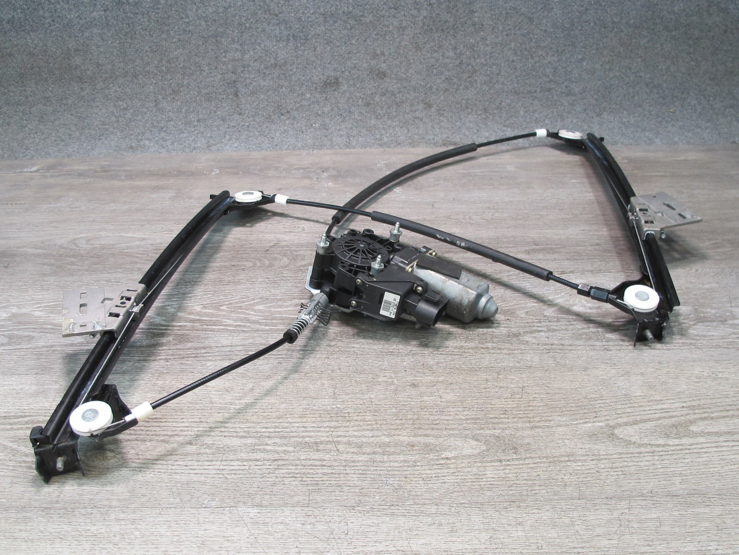 1997-2004 Porsche 911 996 Boxster Left Door Window Regulator w Motor