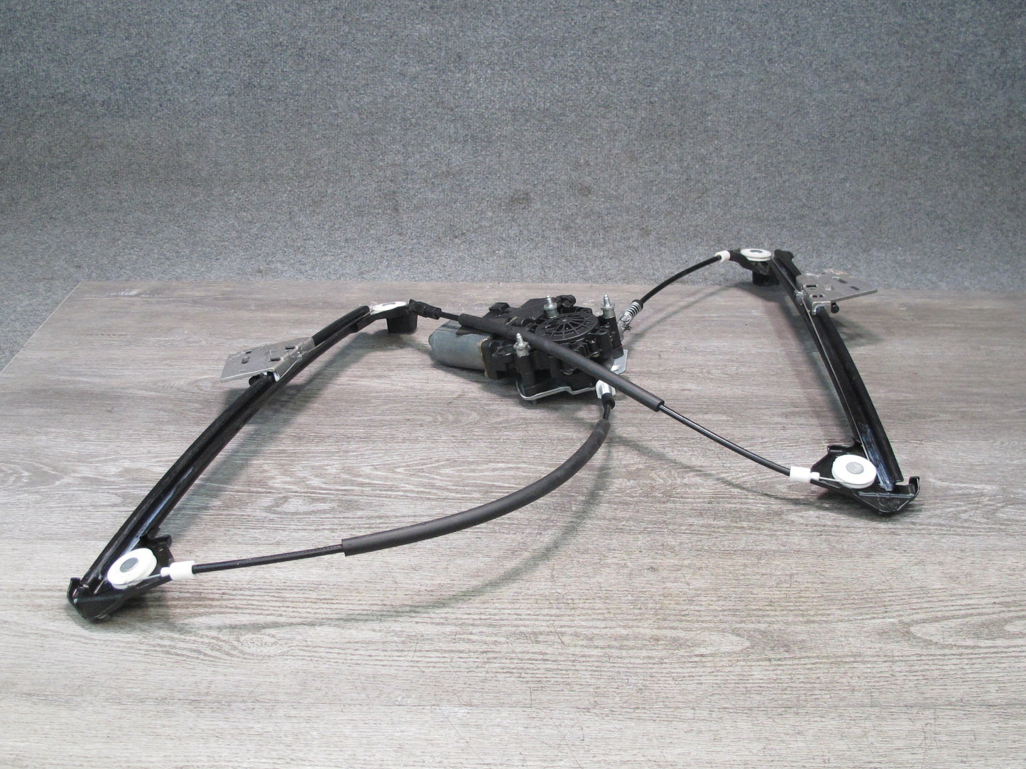 1997-2004 Porsche 911 996 Boxster Left Door Window Regulator w Motor
