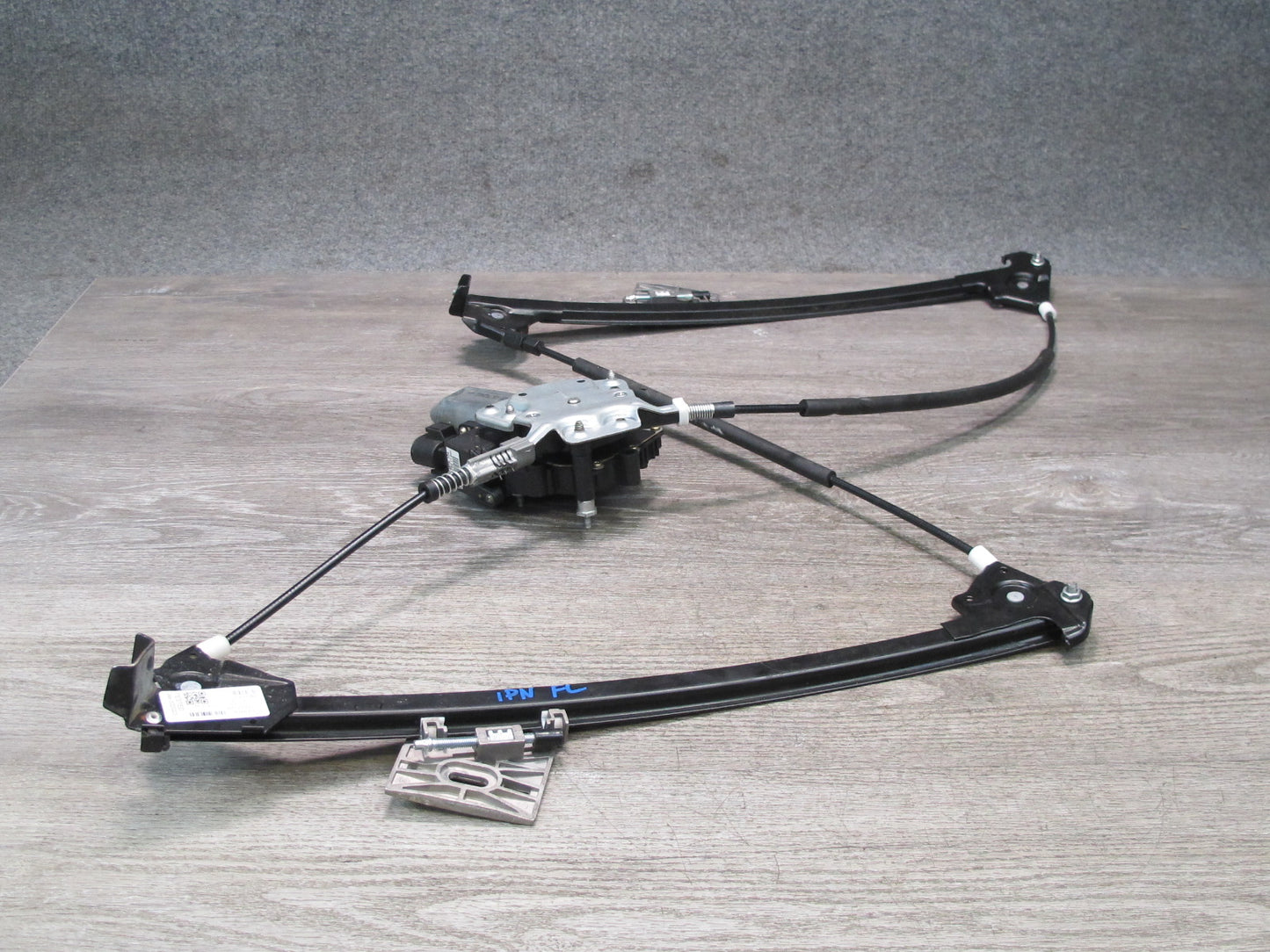 1997-2004 Porsche 911 996 Boxster Left Door Window Regulator w Motor