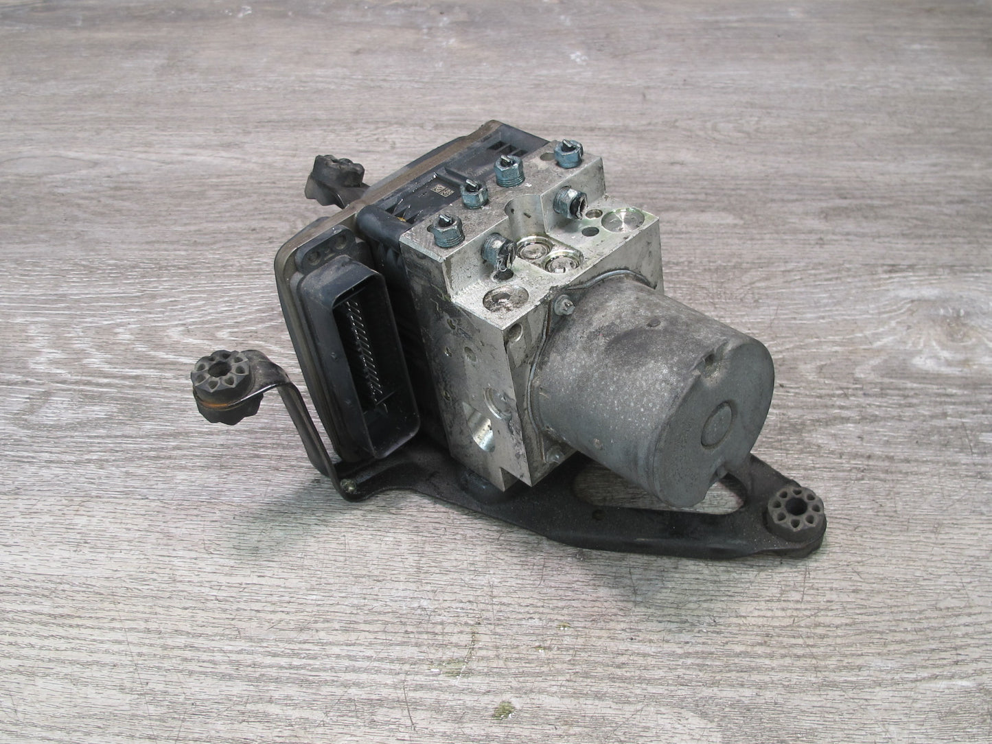 2007-2014 BMW E70 E71 E72 X6 X6M Anti Lock Brake ABS Pump Module 6854702