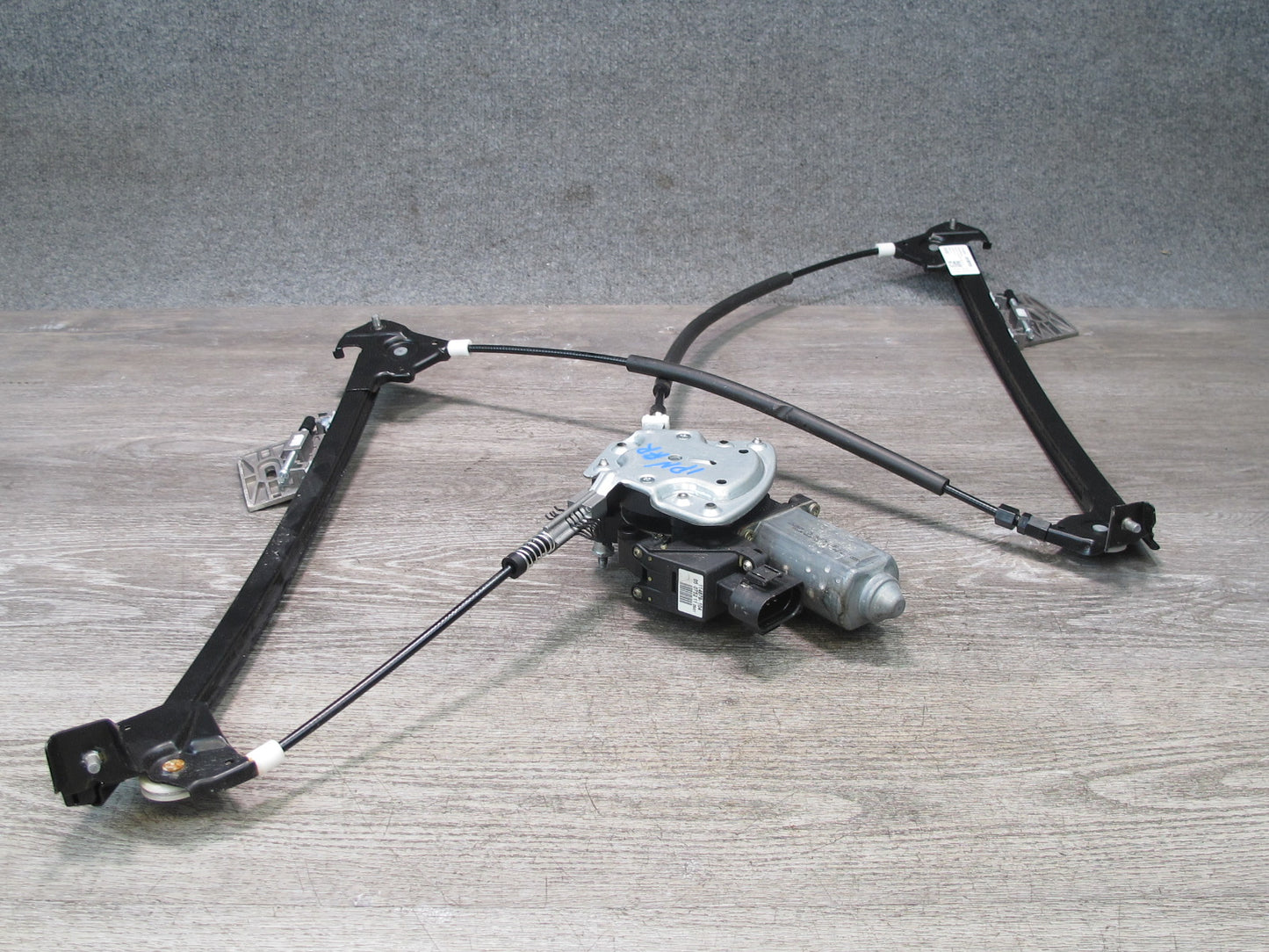 1997-2004 Porsche 911 996 Boxster Right Door Window Regulator w Motor