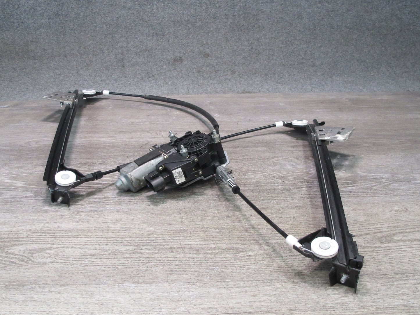 1997-2004 Porsche 911 996 Boxster Right Door Window Regulator w Motor
