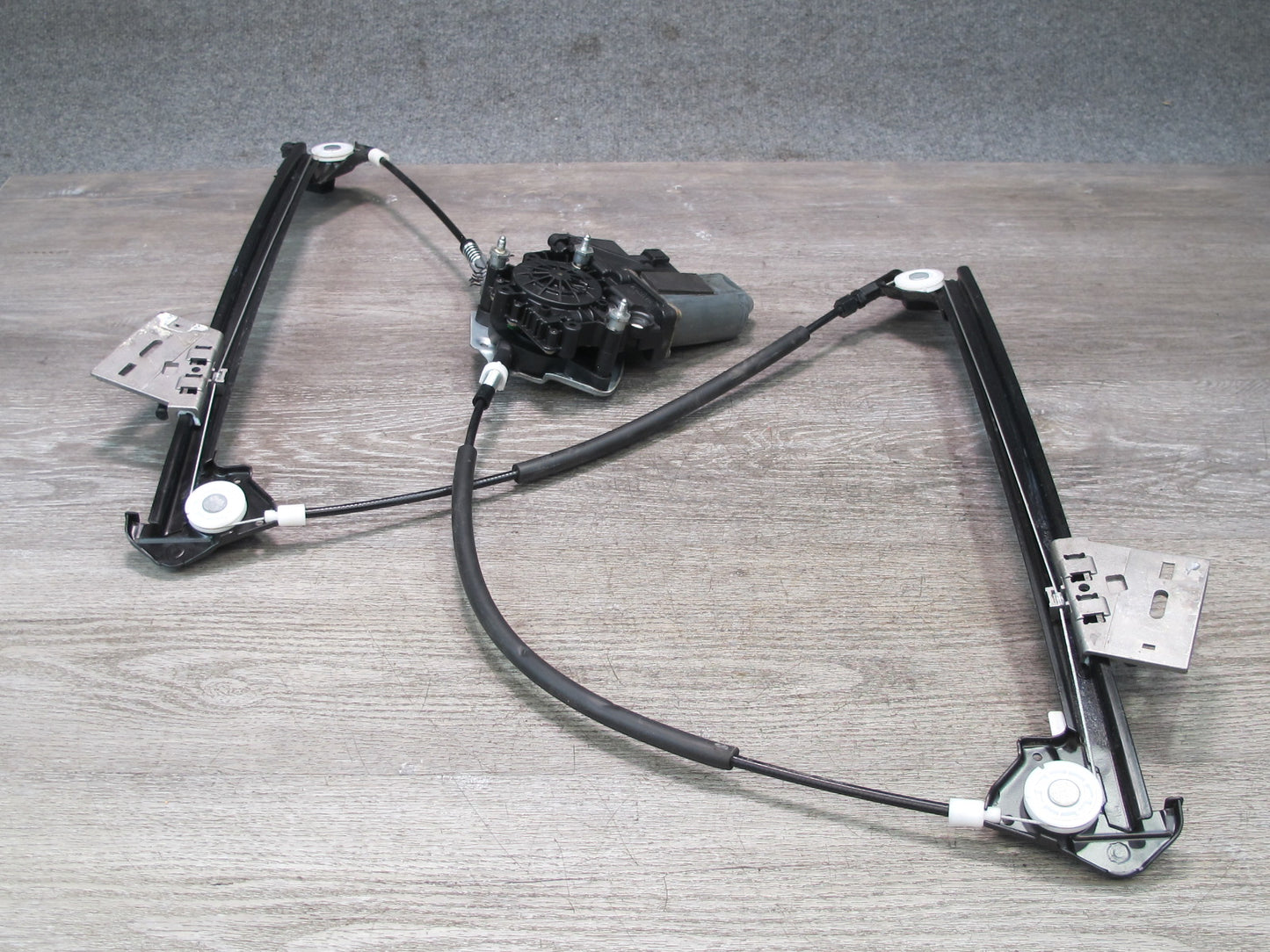1997-2004 Porsche 911 996 Boxster Right Door Window Regulator w Motor