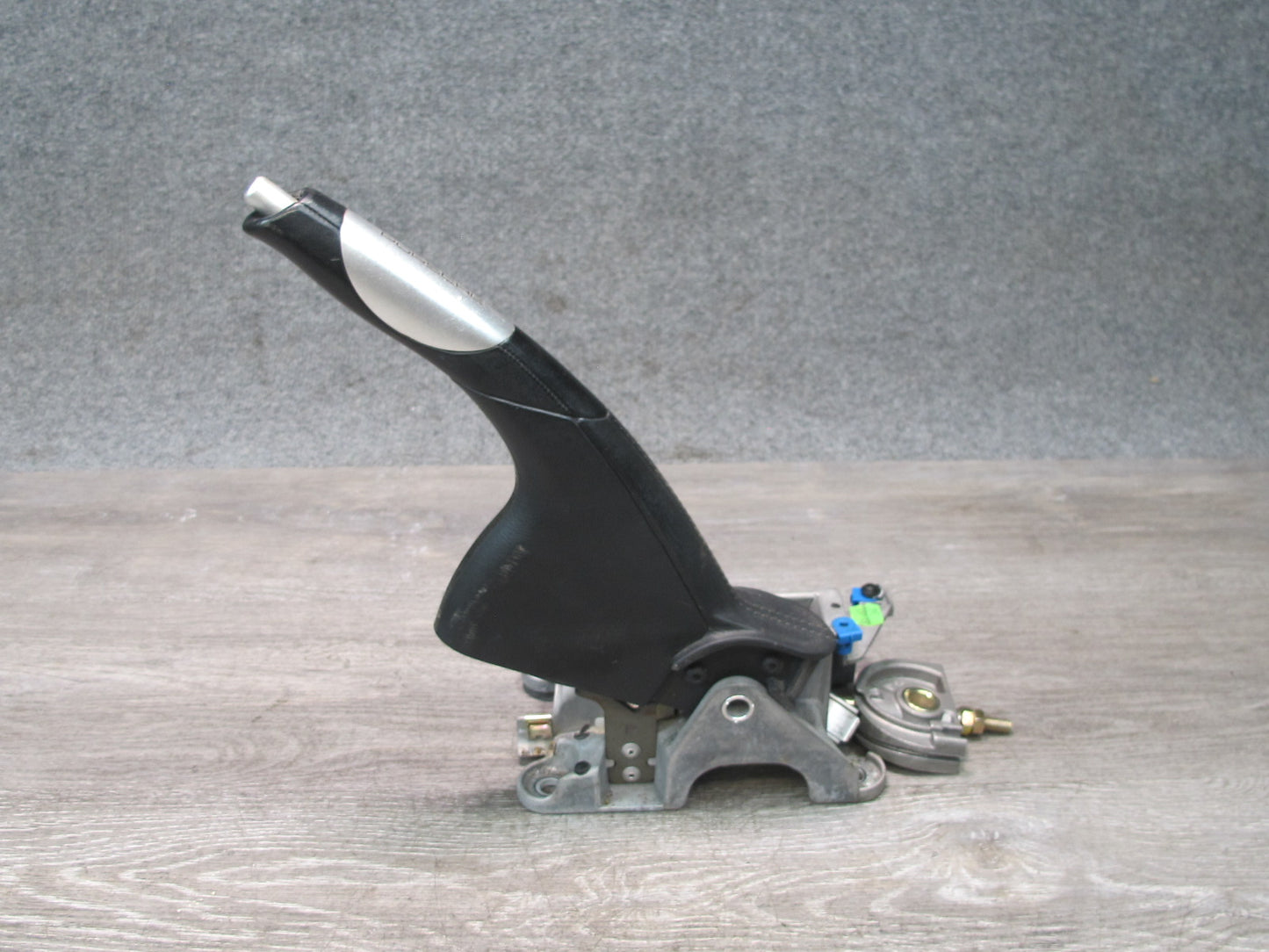 1997-2005 Porsche 911 996 Boxster Emergency Parking Hand Brake Lever 99642498022