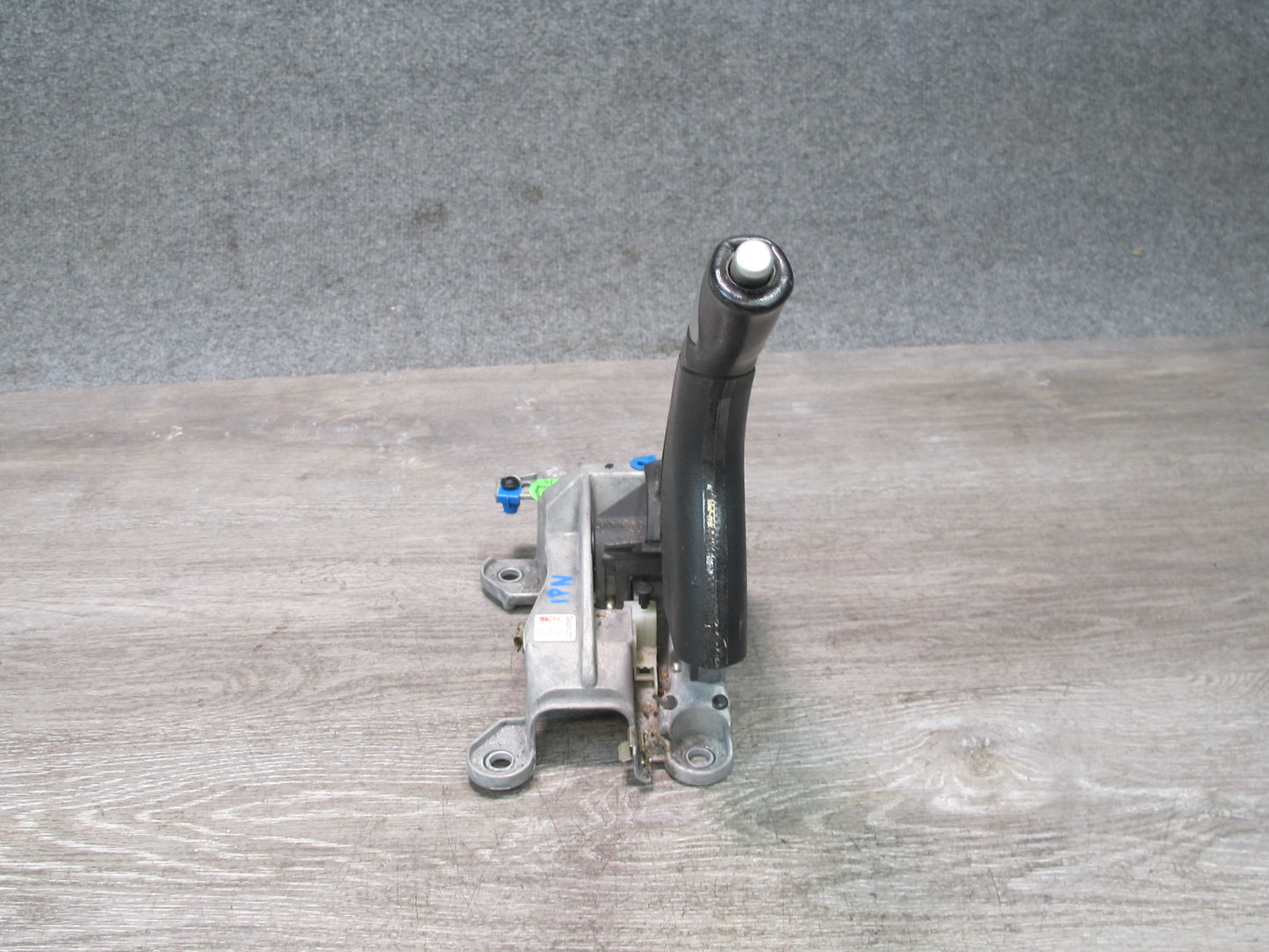 1997-2005 Porsche 911 996 Boxster Emergency Parking Hand Brake Lever 99642498022