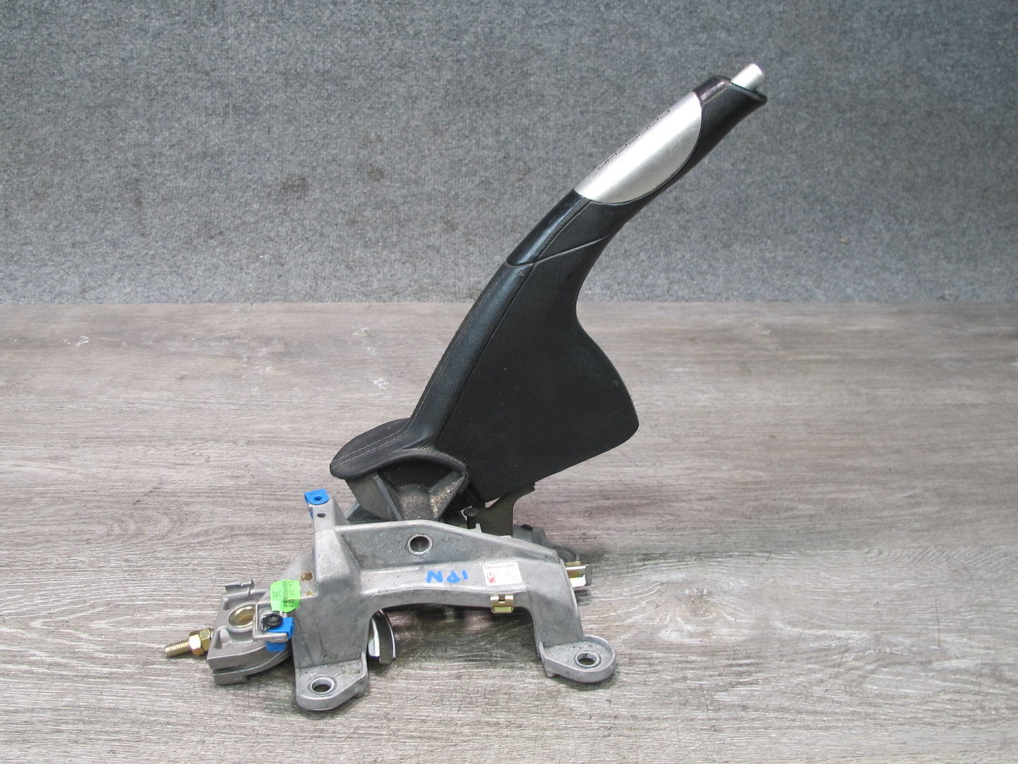 1997-2005 Porsche 911 996 Boxster Emergency Parking Hand Brake Lever 99642498022