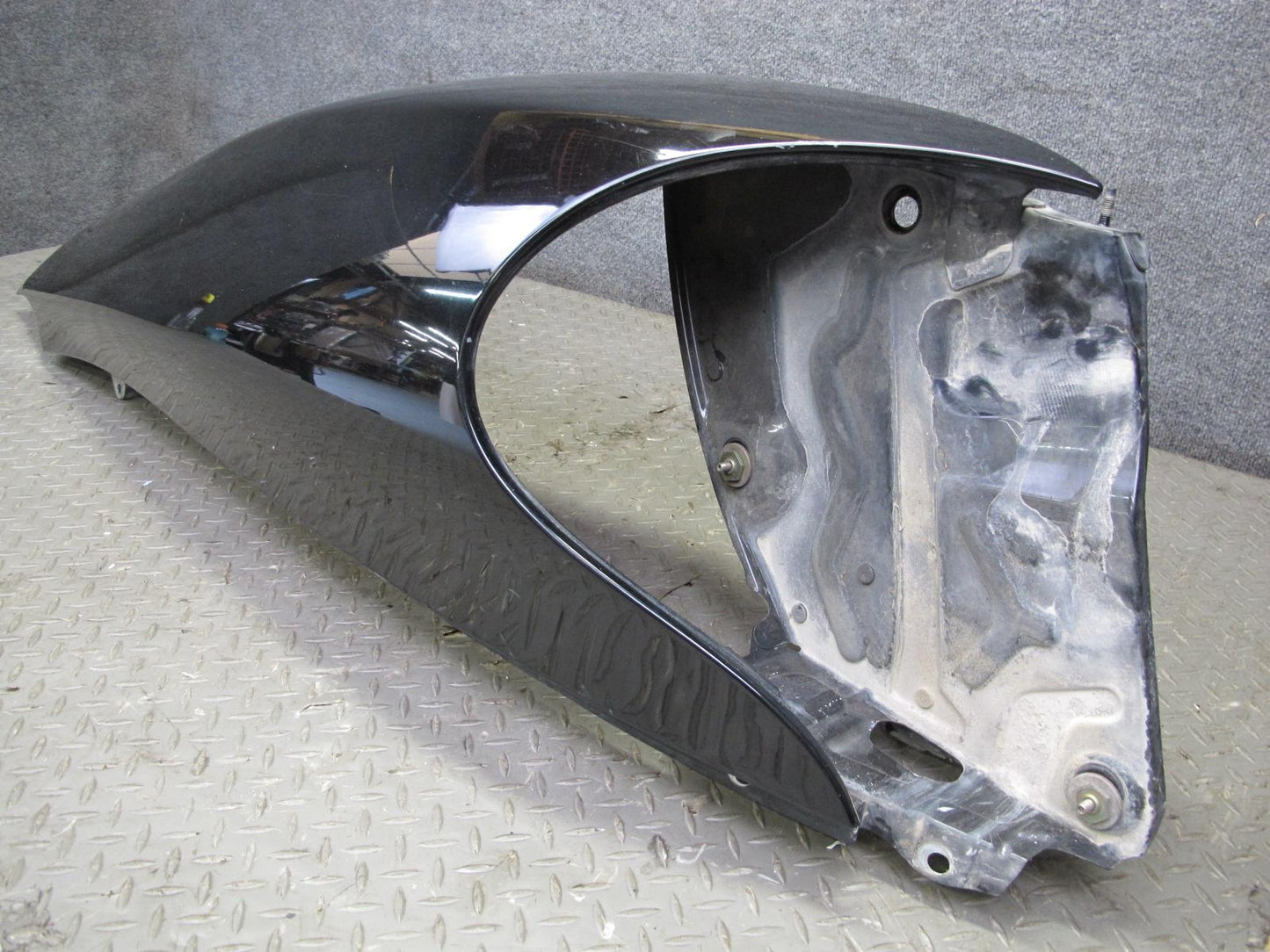 2001-2005 Porsche 911 996 Carrera Front Left Fender Shell Panel Cover Black