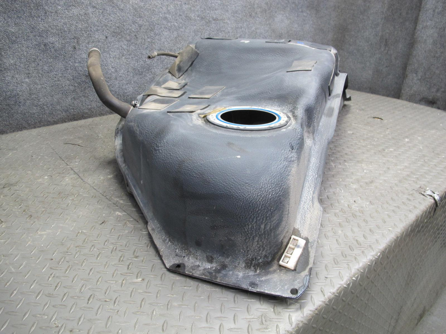 07-09 Nissan 350Z Z33 Convert Fuel Gas Tank Reservoir w Fuel Filler Neck 51K OEM