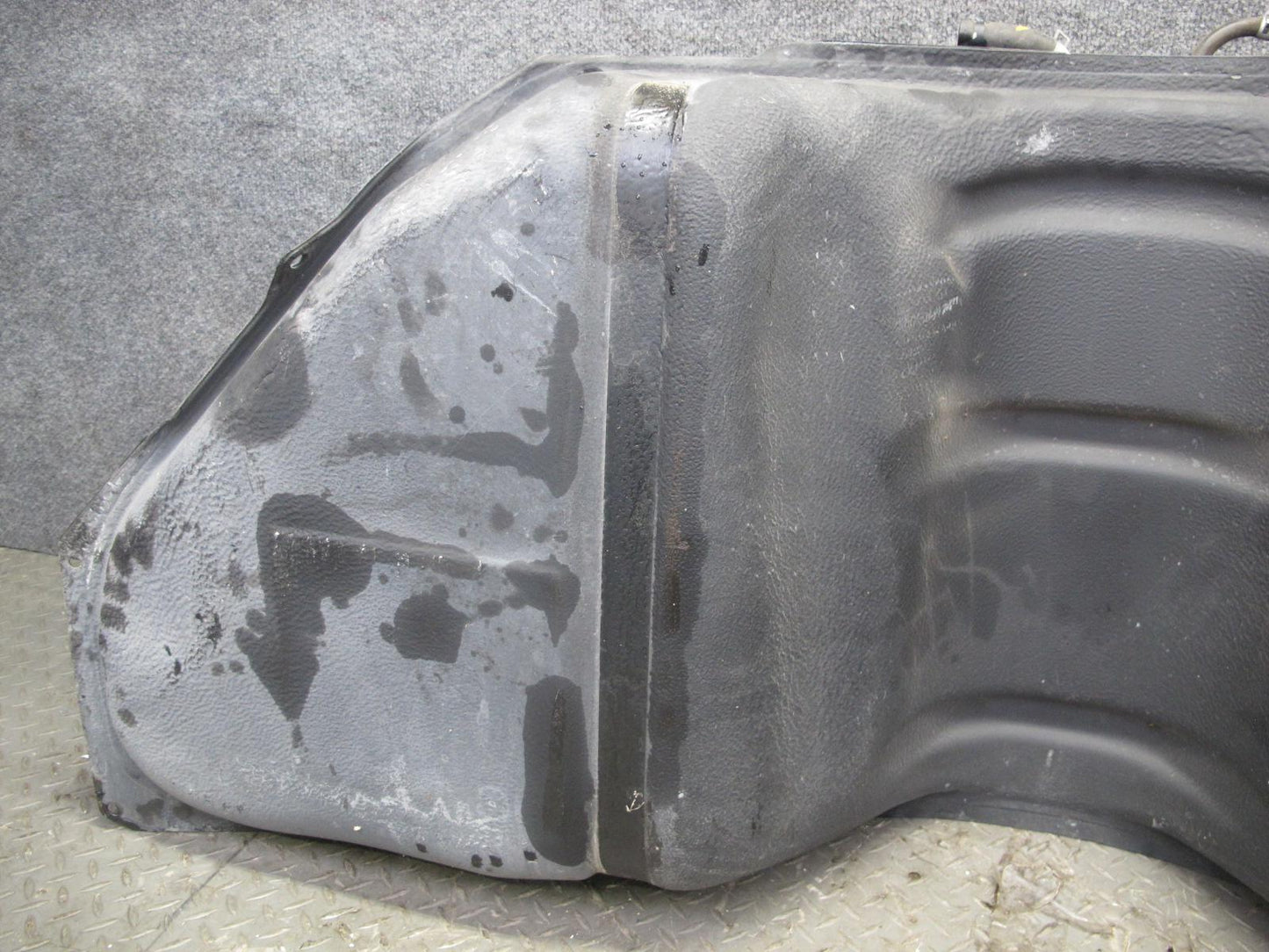 07-09 Nissan 350Z Z33 Convert Fuel Gas Tank Reservoir w Fuel Filler Neck 51K OEM