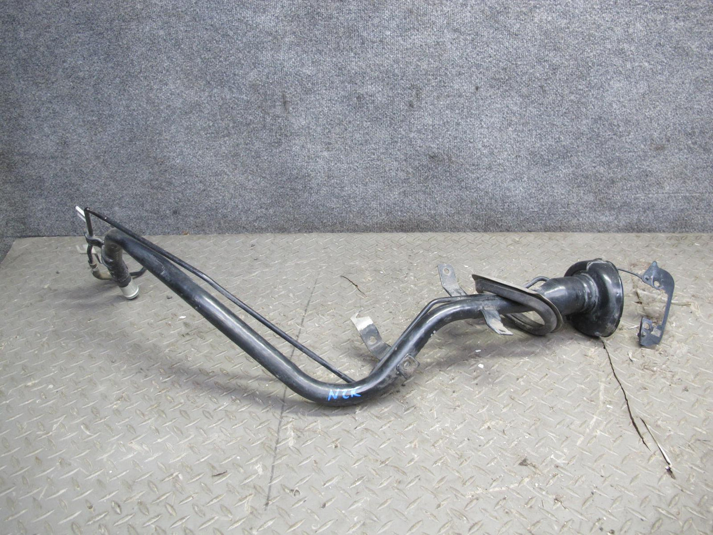 07-09 Nissan 350Z Z33 Convert Fuel Gas Tank Reservoir w Fuel Filler Neck 51K OEM