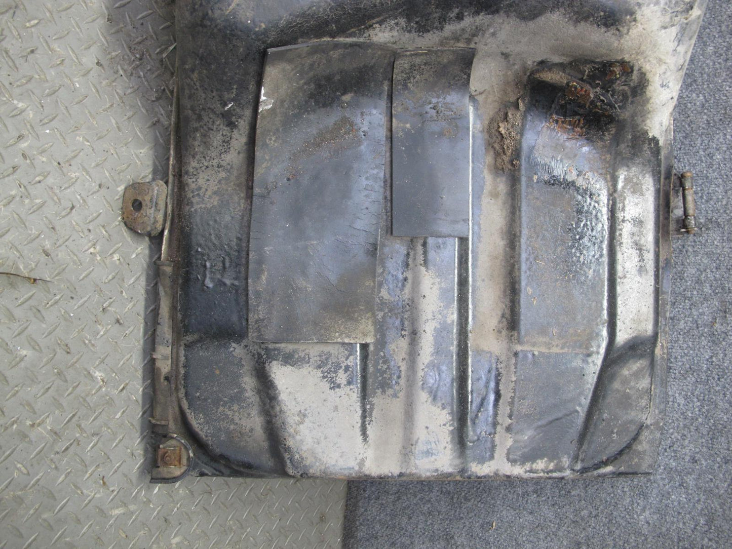 86-92 Toyota Supra MK3 MA70L Gas Fuel Tank Unit OEM