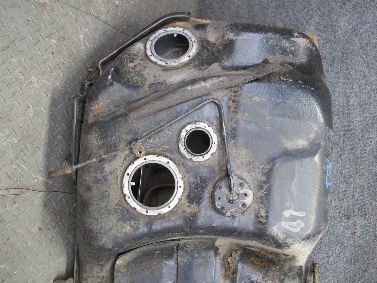 86-92 Toyota Supra MK3 MA70L Gas Fuel Tank Unit OEM