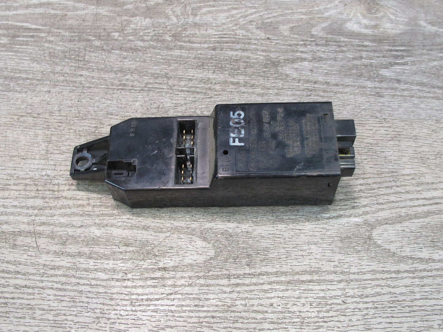 86-88 Mazda RX7 FC3S Flasher Signal Relay Control Module Unit OEM