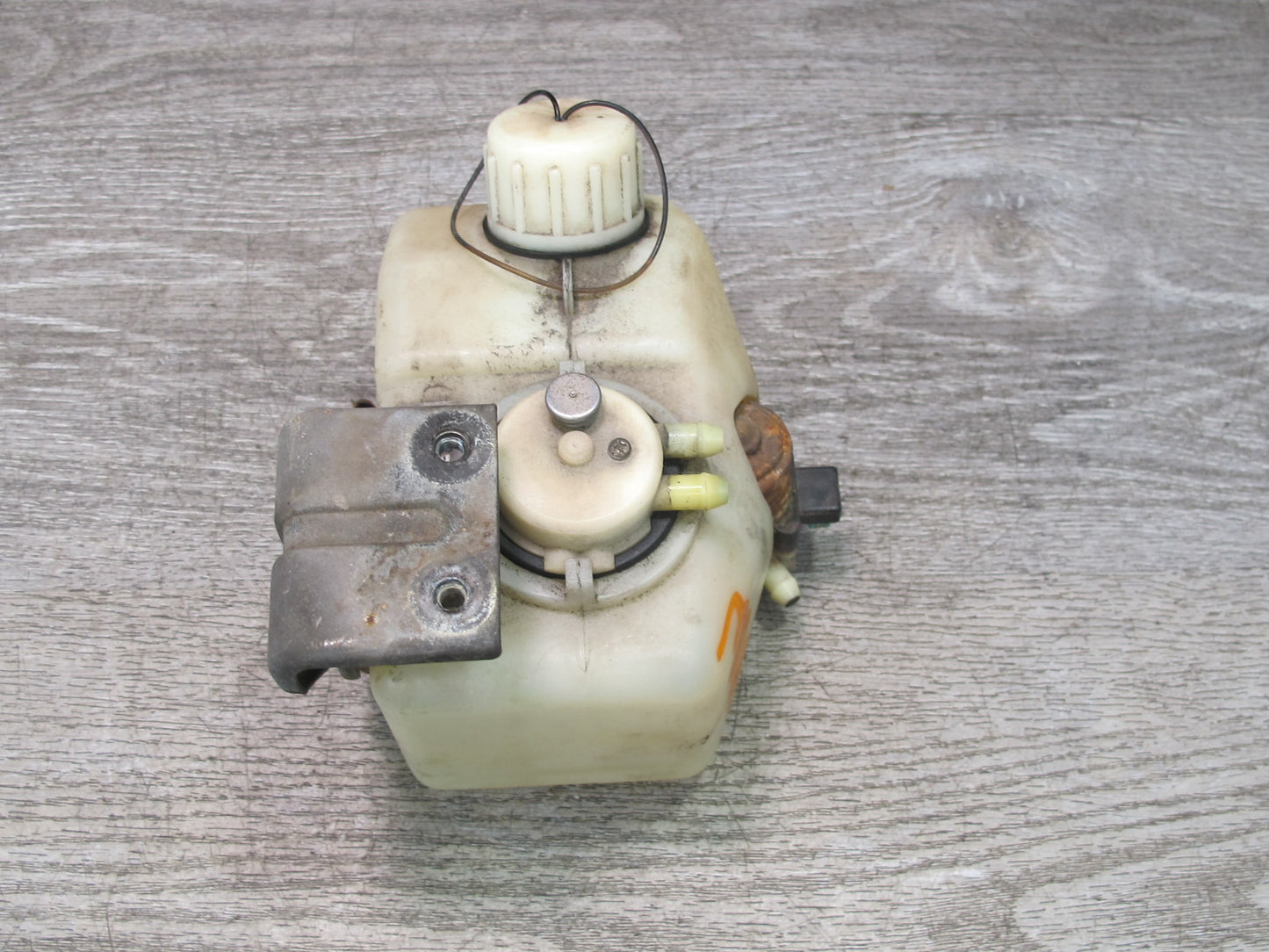 86-91 Mazda RX7 FC3S NA Sub Zero Starting Assist Fluid Reservoir Tank w Pump OEM