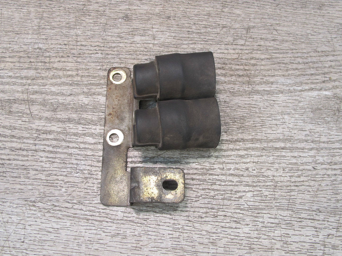 86-88 Mazda RX7 FC3S Heater Fan Relay Set w Bracket OEM