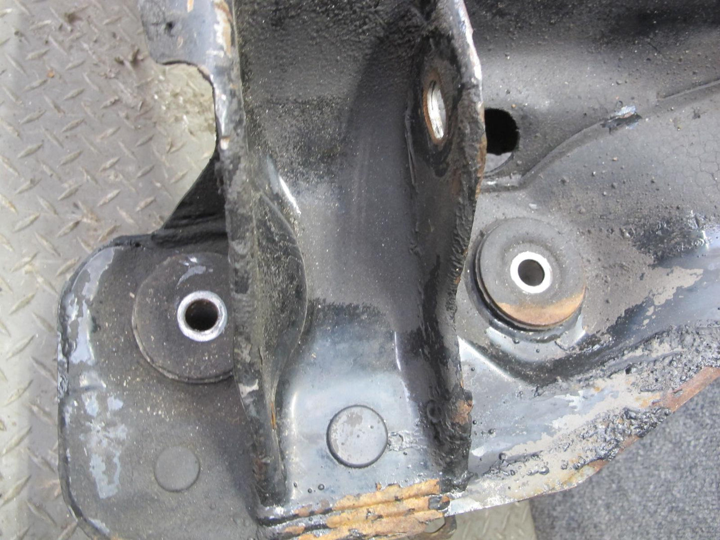 86-89 Toyota Supra MK3 MA70L Front Engine Subframe Crossmember Carrier w Bar OEM