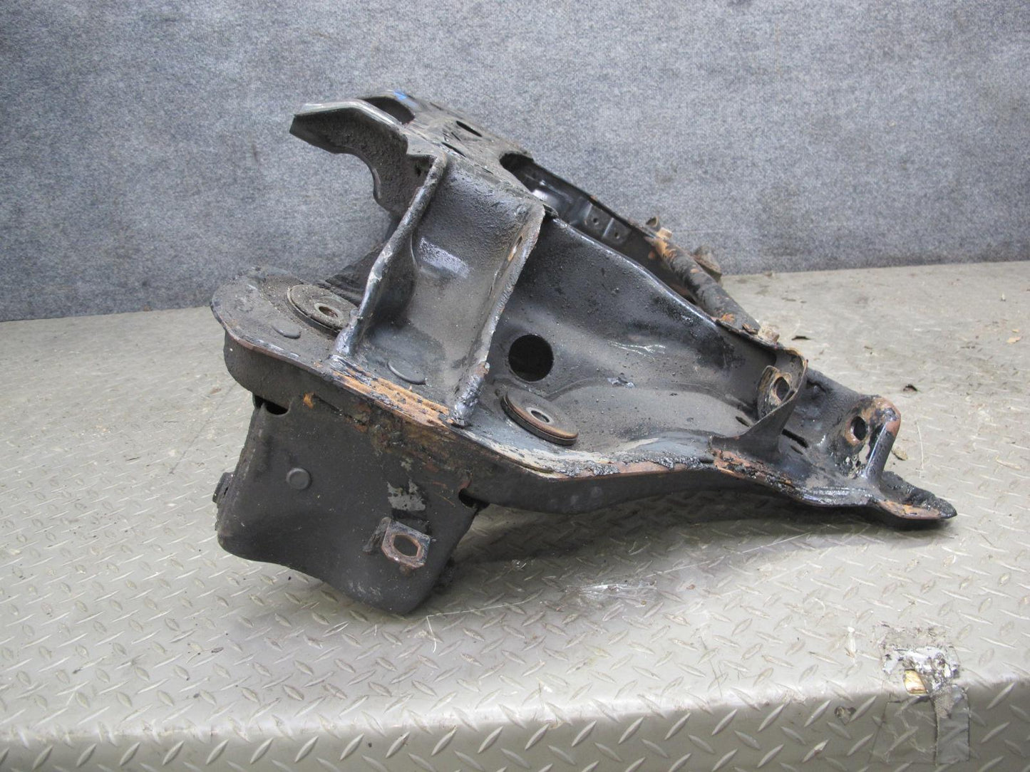 86-89 Toyota Supra MK3 MA70L Front Engine Subframe Crossmember Carrier w Bar OEM