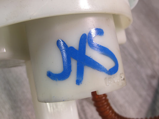 2010-2014 BMW E70 E71 X5M X6M 4.4L S63 Fuel Pump Level Sensor Sending Unit Set