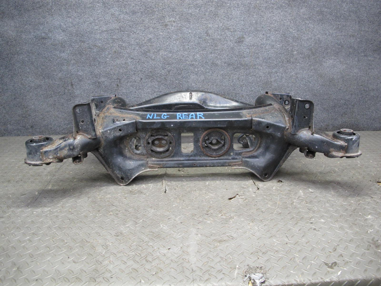 98-05 Lexus GS400 GS430 GS300 Rear Suspension Sub Frame Subframe Crossmember OEM