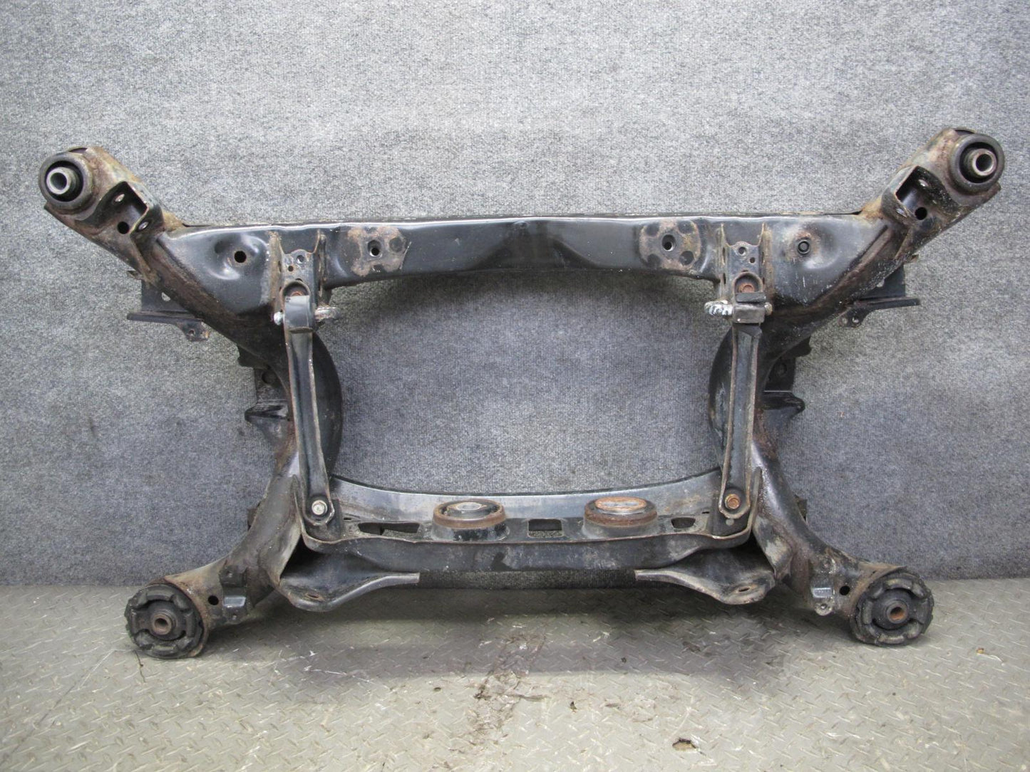 98-05 Lexus GS400 GS430 GS300 Rear Suspension Sub Frame Subframe Crossmember OEM