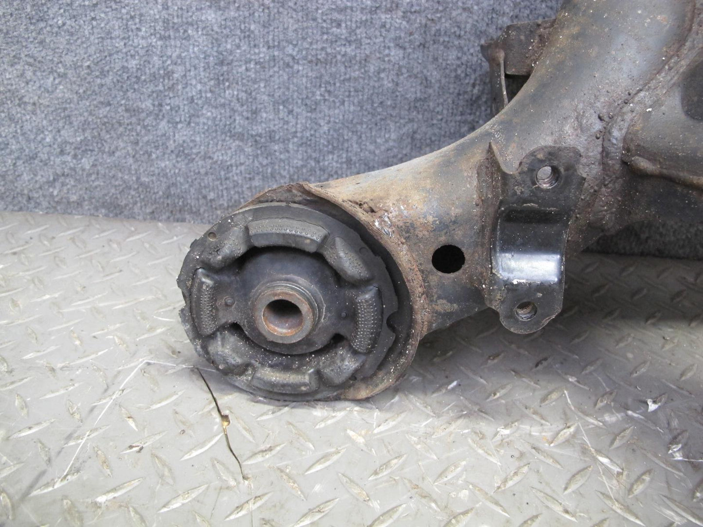98-05 Lexus GS400 GS430 GS300 Rear Suspension Sub Frame Subframe Crossmember OEM