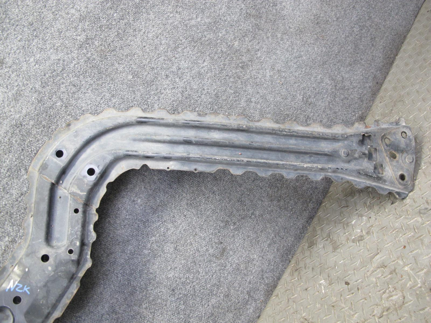 07-09 Nissan 350Z Z33 Convert Rear Suspension Tunnel Stay Brace Bracket Set OEM
