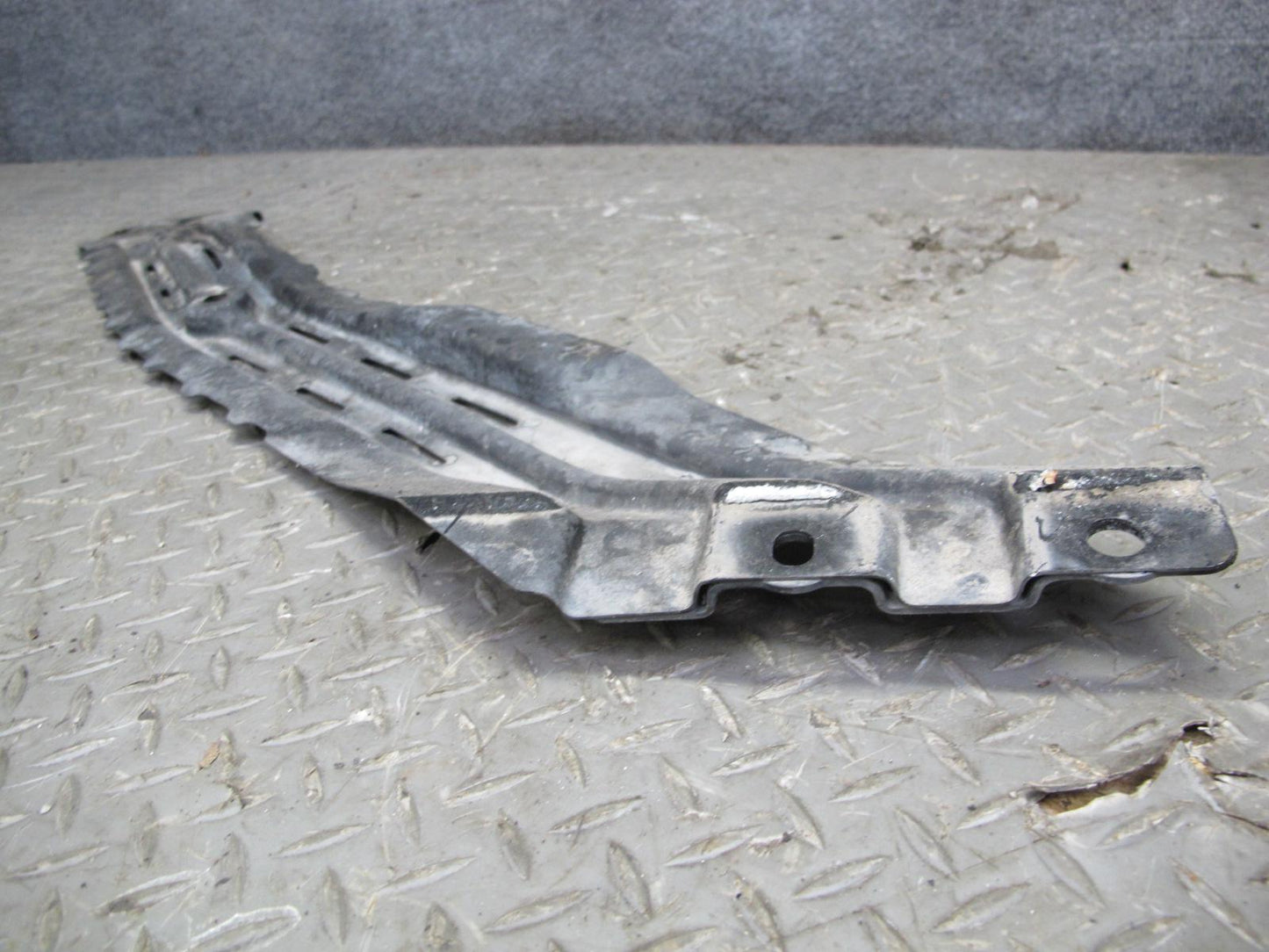 07-09 Nissan 350Z Z33 Convert Rear Suspension Tunnel Stay Brace Bracket Set OEM